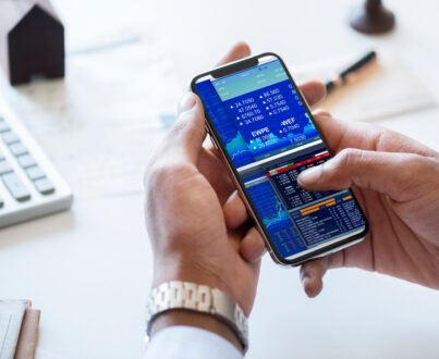 best trading apps in uae